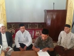 Jari Nabi Isa Van Jombang dan Puluhan Pengikut Akhirnya Bertobat