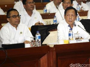 Kepala BIN Raker dengan Komisi I DPR