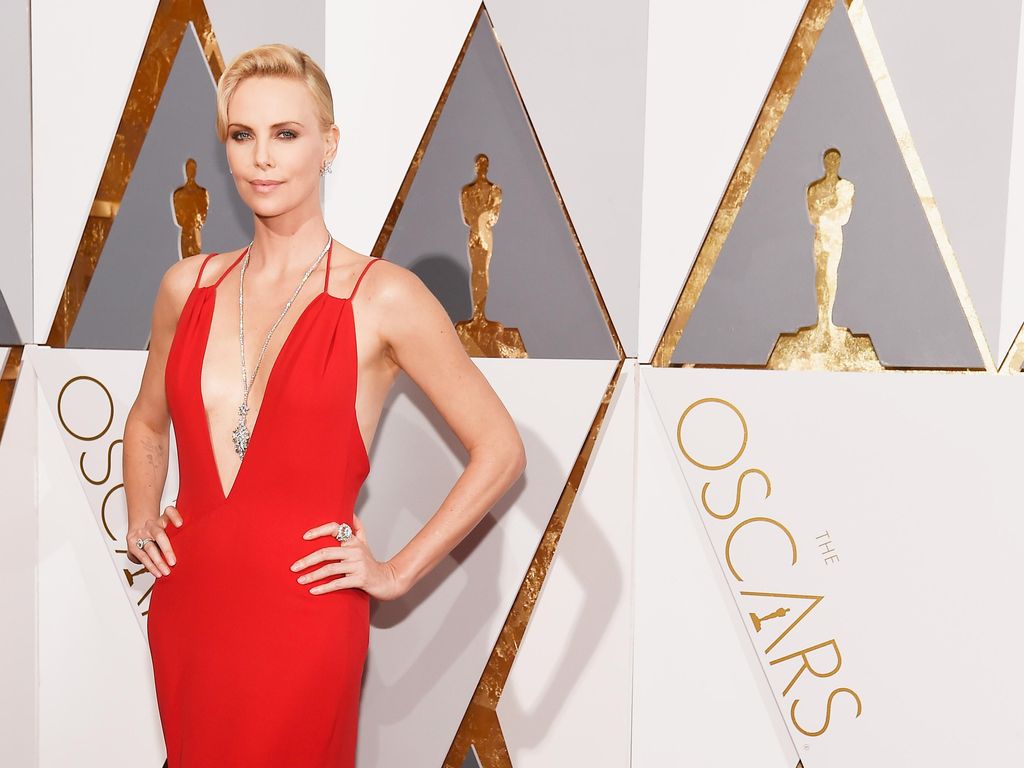 Foto: 5 Gaun Oscar 2016 yang Paling Dicari Netizen Indonesia Foto: 5 Gaun Oscar 2016 yang Paling Dicari Netizen Indonesia