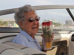 Didiagnosis Kanker, Nenek Ini Tak Mau Kemoterapi dan Pilih Keliling Amerika