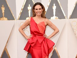 Heidi Klum Sampai Kate Winslet, Selebriti Berbusana Terburuk di Oscar 2016