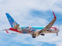 So Cute! Maskapai Brasil Ini Berhias Karakter Disney