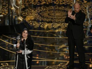 Ini Wanita Pertama yang Menang 2 Oscar untuk Film Dokumenter