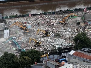 Penampakan Penertiban Kalijodo dari Ketinggian