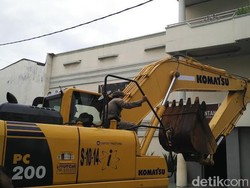 Kafe Daeng Aziz Jadi Korban Pertama Eksekusi Kalijodo