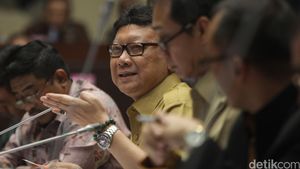 Mendagri Rapat Dengan Komisi II