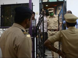 Pria India Bunuh 14 Anggota Keluarganya, Termasuk Anak dan Orangtua