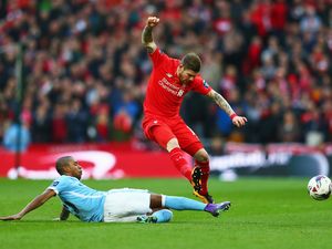 Carragher Soroti Penampilan Moreno dan Mignolet