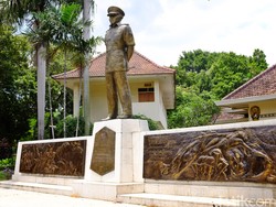 Detik-detik Peristiwa G30S PKI Versi Pengakuan Letkol Untung dkk