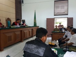 Saksi Sebut Dishut Pelalawan Dapat Proyek Land Clearing  dari PT LIH
