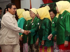 Fadli Zon Lantik Ketum Wanita Tani Indonesia