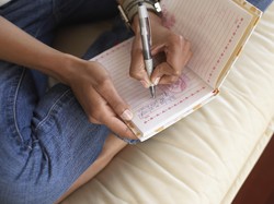 Taksonomi Bloom: Pengertian, Domain, dan Perkembangannya