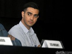 Soal Main Film, Fachri Albar: Film itu Jodoh-jodohan