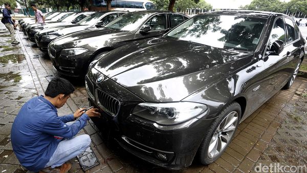 BMW Seri 520d untuk KTT OKI