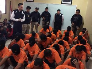 Polisi Tangkap Puluhan Preman