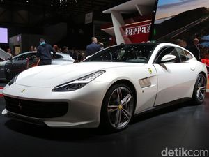 Good Bye Ferrari FF, Selamat Datang GTC4Lusso Good Bye Ferrari FF, Selamat Datang GTC4Lusso