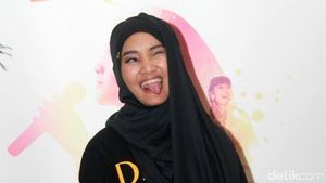 Fatin Shidqia yang Lagi Happy