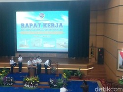 Jaga Keamanan Pelayaran RI, Kemenhub Beli 200 Kapal