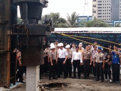 Kapolda: Bungkus Kabel di Got Barang Lama, Kami Cek Kontraktornya!