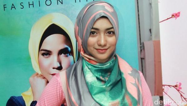 Citra Kirana Makin Manis Aja