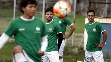 Olah Alih Bahasa Olahraga dan Sepakbola