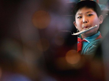 Mereka yang Lahir dan Dibuang