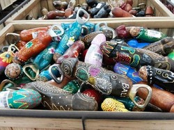 Penis Kayu, Suvenir Nyeleneh yang Banyak Dicari di Bali