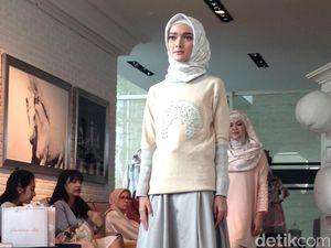 Ria Miranda Luncurkan Koleksi Siap Pakai Bertabur Kristal Swarovski