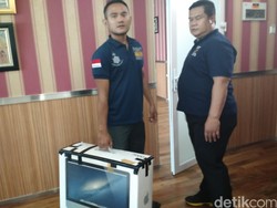 Selain Komputer, Penyidik Bareskrim juga Sita Dokumen dari Ruang Ketua DPRD DKI