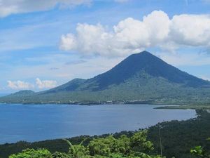 Sebelum Lihat Gerhana di Jailolo, Narsis Dulu di Bukit Senyum Lima Ribu