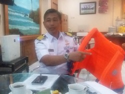 Bakamla Bagi-bagi 68.500 Baju Pelampung di 18 Provinsi