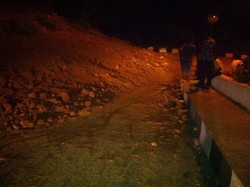 Jalur yang Terkena Longsor di Bukittinggi Pasca Gempa Sudah Bisa Dilewati