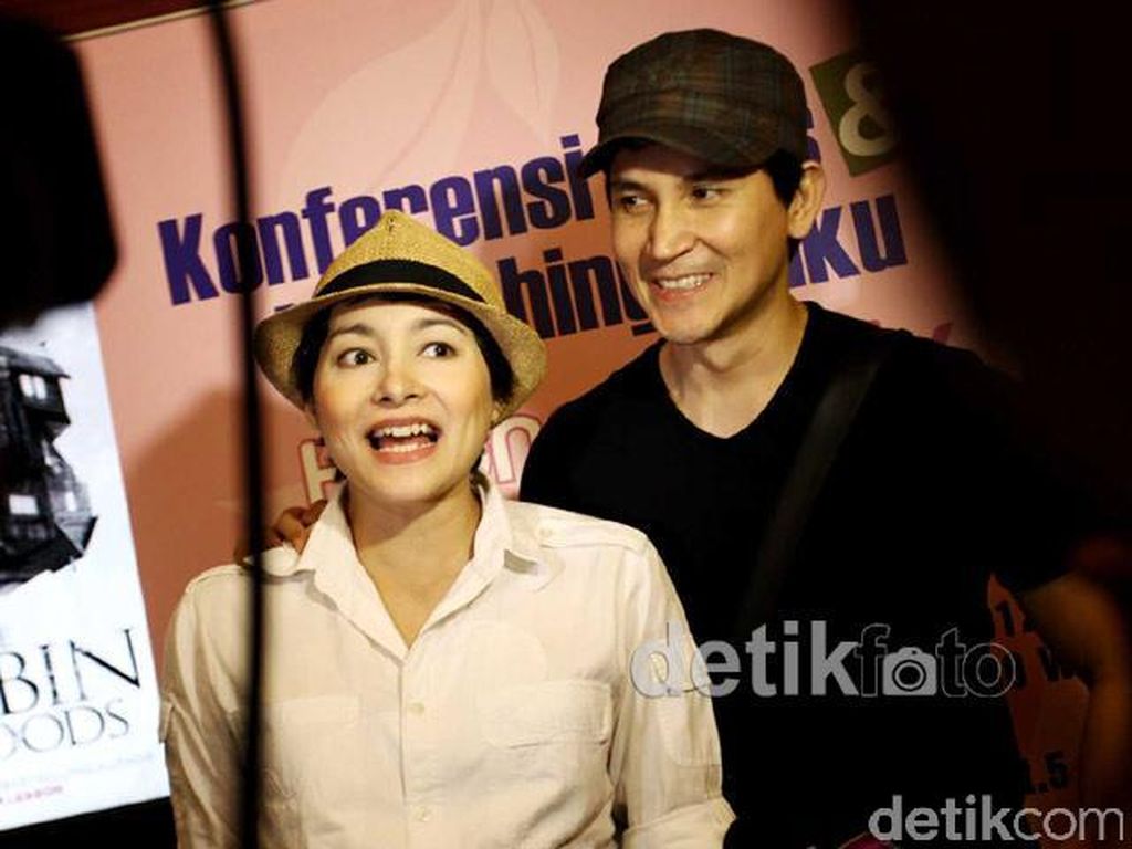 Dewi Rezer Sudah Punya Pacar Bule, Marcelino Masih Mau Urus Anak-anak Dewi Rezer Sudah Punya Pacar Bule, Marcelino Masih Mau Urus Anak-anak