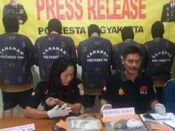 Sarjana Pendidikan Dibekuk karena Bekerja Sama Napi Edarkan Narkoba