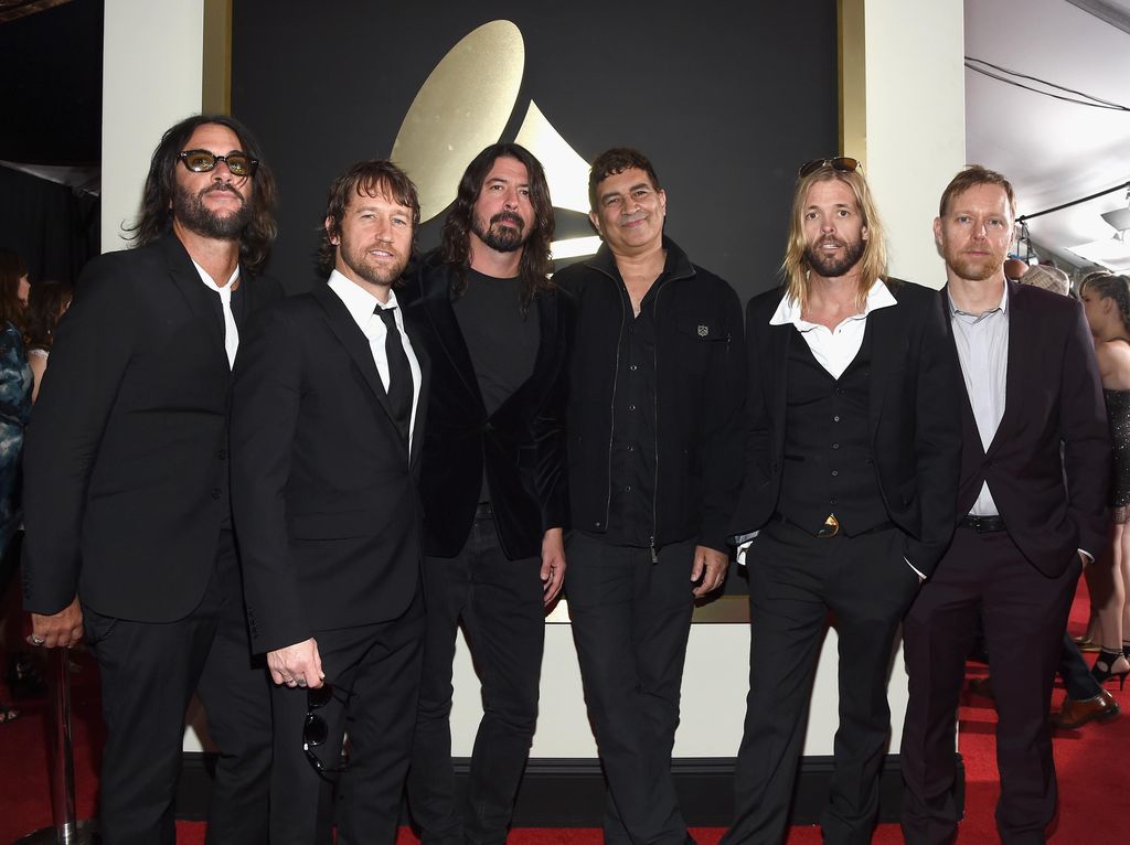 Taylor Hawkins Meninggal Dunia, Foo Fighters Batalkan Manggung di Grammy?