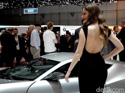 Menyapa Wanita Cantik di Geneva Motor Show