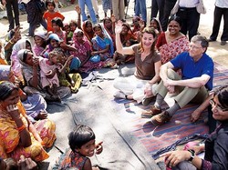 Bagaimana Rasanya Jadi Istri Orang Terkaya di Dunia?