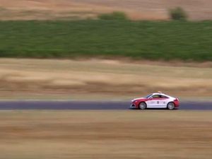 Mobil Otonom Audi TT S Diuji di Sirkuit