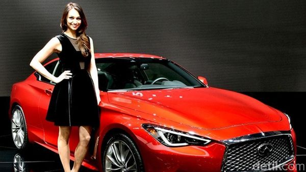 Model Cantik Geneva Motor Show