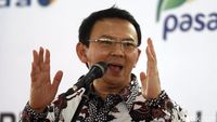 Ahok Hadiri Penandatanganan Perjanjian Kredit Massal PKL