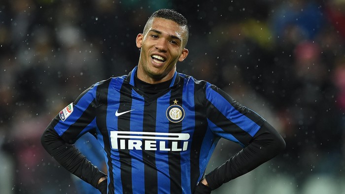 Roma Pinjam Juan Jesus dari Inter