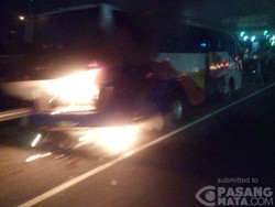 Bus Terbakar di KM 6 Tol JORR, Penumpang Berhamburan
