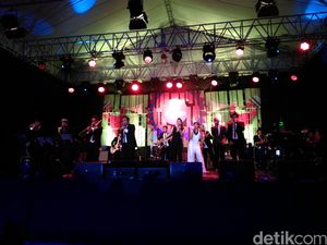 Trans Brother Curi Perhatian di Java Jazz Hari Pertama