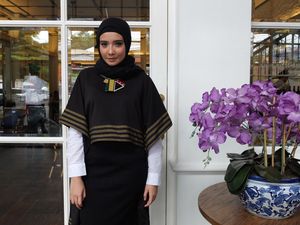 Zaskia Sungkar Angkat Batik Garutan untuk Koleksi Lebaran 2016