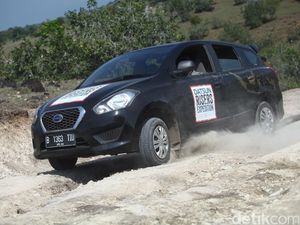 Datsun Risers Menikmati Indahnya Ujung Dunia