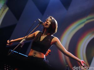 Diastika Lokesworo Sukses Buktikan Diri di Java Jazz Hari Kedua