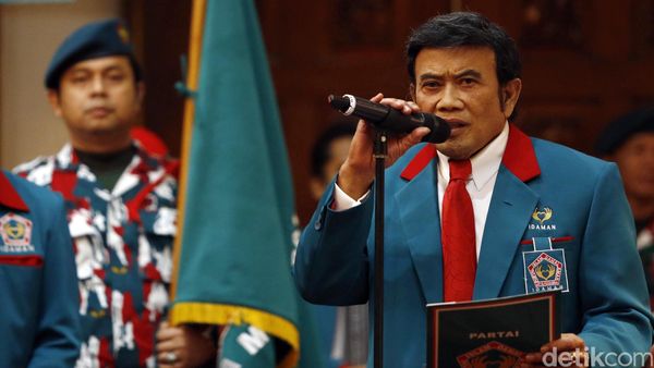 Rhoma Irama Lantik Pengurus DPW Partai Idaman