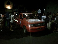 Curi Helm di Lokasi Maling Sakti, 2 Pelaku Babak Belur Dipukuli Warga