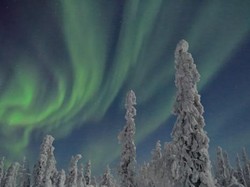 Menjepret Keindahan Aurora dengan Kamera Lumia 950