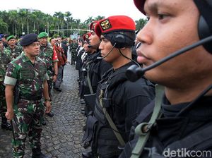 TNI-Polri Jaga Ketat Pembukaan KTT OKI